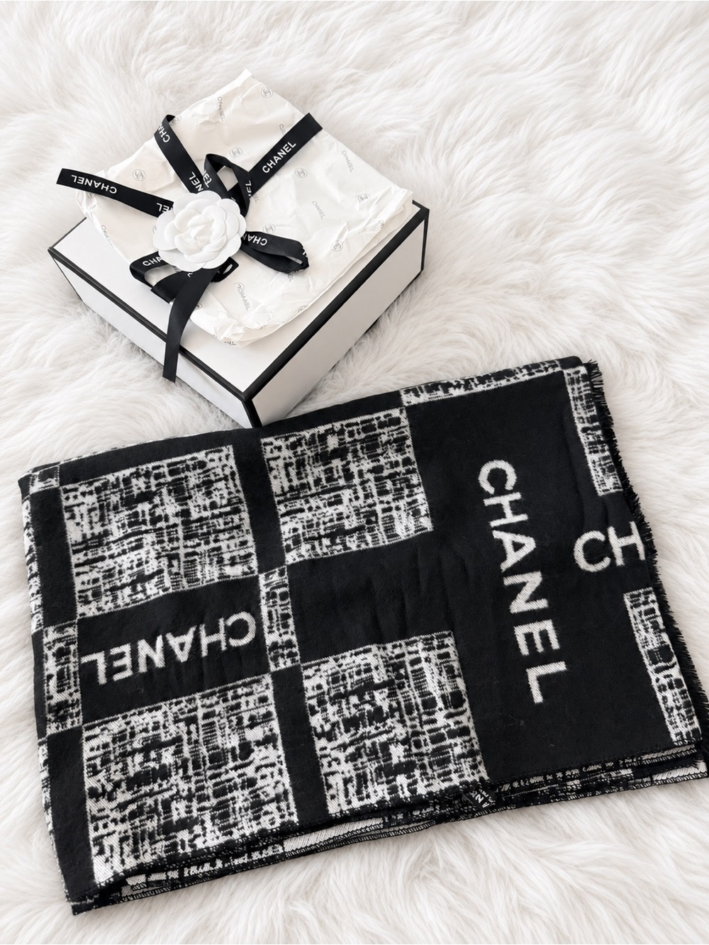 CC BLANKET OR SCARF GWP - Monochrome Logo Pattern Throw Blanket - Black & White